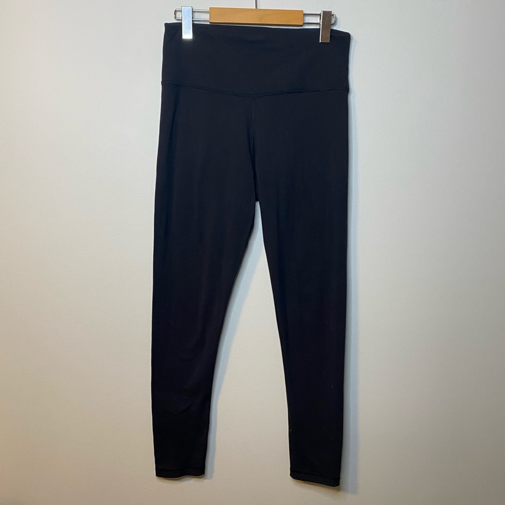 Aritzia TNA Leggings